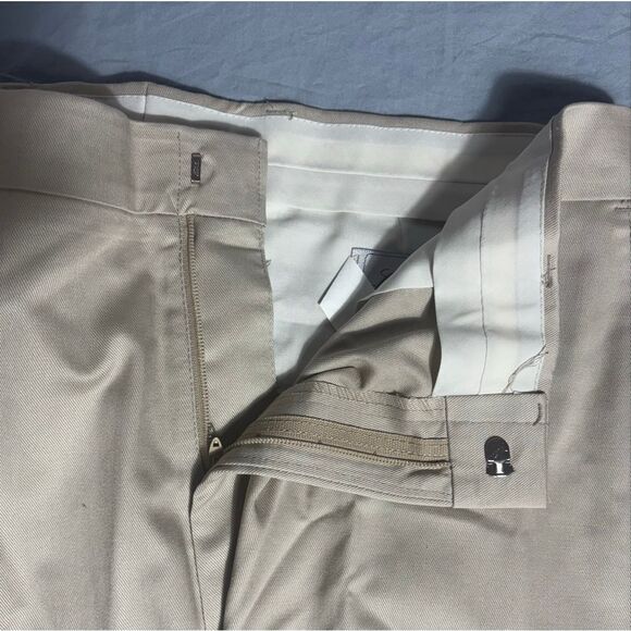 Levis Travelers Dress Pants Mens 36x32 Tan Brown Straight - Picture 6 of 8